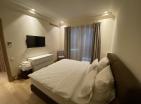 Эксклюзивная меблированная квартира с одной спальней в Порто Монтенегро Тиват, рядом с морем