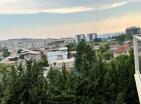 Недавно меблированная роскошная студия площадью 36 м2 в резиденции Emerald в Баре, Черногория