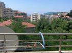 Очаровательная квартира с видом на горы площадью 34 м2 в Бечичи, Черногория