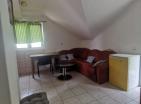 Продается эксклюзивный винтажный дом на берегу моря в Лепетане площадью 156 м2