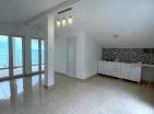 Продается дом мечты с видом на море в Баре с 3 квартирами на продажу