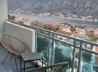 Апартаменты с панорамным видом на море площадью 97 м2 в прекрасной Доброте, Котор