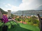 Двухкомнатная квартира площадью 62 м2 в Столиве с террасой и панорамным видом на Которский залив