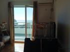 Потрясающая квартира с видом на море и одной спальней в Петроваце, всего в 10 минутах от моря