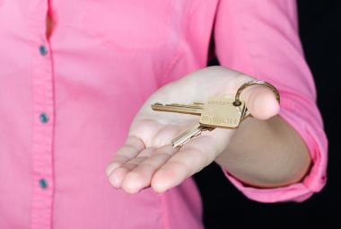  Щелкните здесь, чтобы привлечь профессионала для поиска недвижимости по индивидуальному заказу.