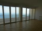 Квартира 143 м2 с 3 спальнями в Seoca с великолепным панорамным видом на море